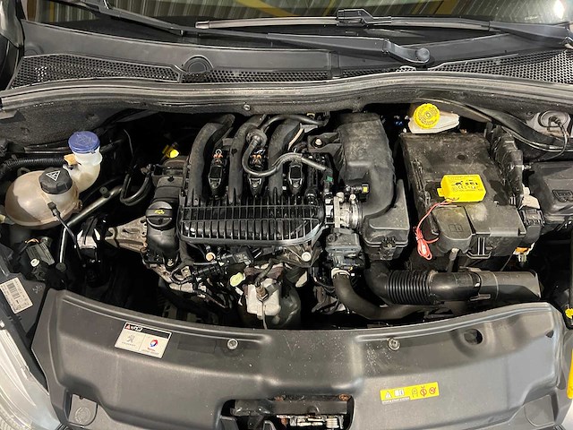 Peugeot 208 1.2 puretech allure, xl-152-g - afbeelding 13 van  20