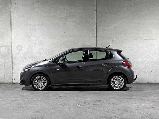 Peugeot 208 1.2 puretech blue lease executive 82pk 2018, tb-383-s - afbeelding 8 van  42
