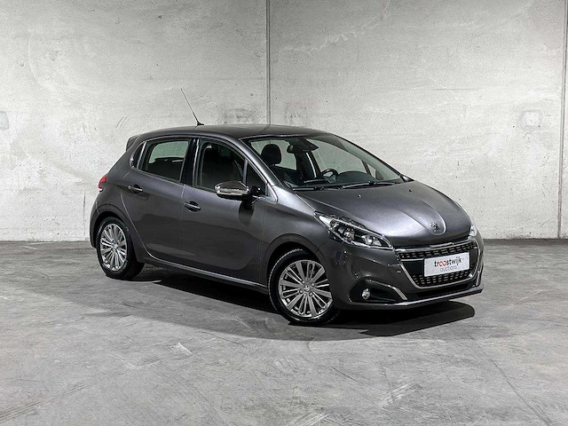 Peugeot 208 1.2 puretech blue lease executive 82pk 2018, tb-383-s - afbeelding 28 van  42