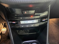 Peugeot 208 1.2 puretech gt-line, rh-701-x - afbeelding 9 van  23