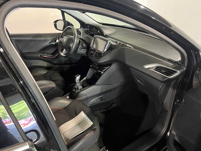 Peugeot 208 1.2 puretech gt-line, rh-701-x - afbeelding 21 van  23