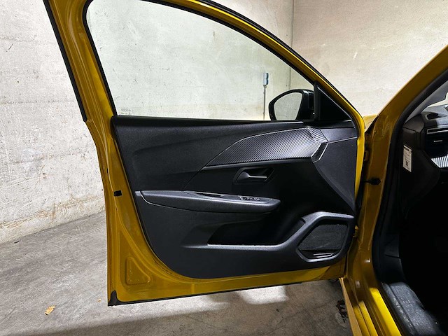 Peugeot 208 1.2 puretech like 75pk 2013, r-956-zl - afbeelding 21 van  38