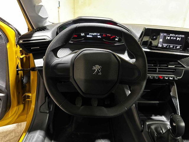 Peugeot 208 1.2 puretech like 75pk 2023, r-956-zl - afbeelding 11 van  35