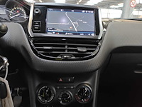 Peugeot 208 1.2 puretech signature; g-520-sz - afbeelding 4 van  13