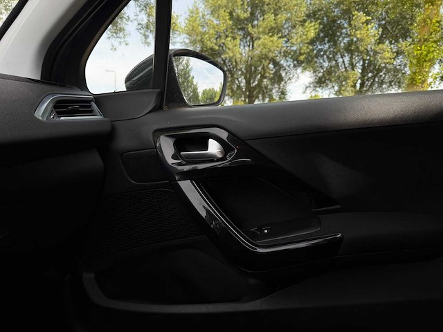 Peugeot 208 1.2 puretech style, 1-xvd-60 - afbeelding 5 van  15