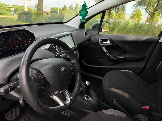 Peugeot 208 1.2 puretech style, 1-xvd-60 - afbeelding 11 van  15