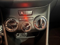 Peugeot 208 1.2 puretech style, 1-zfj-17 - afbeelding 8 van  19