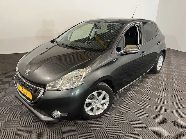 Peugeot 208 1.2 puretech style, 1-zfj-17 - afbeelding 1 van  19