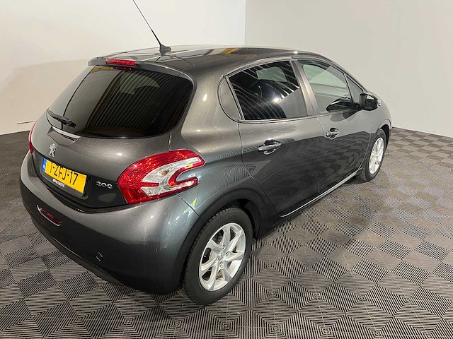 Peugeot 208 1.2 puretech style, 1-zfj-17 - afbeelding 16 van  19