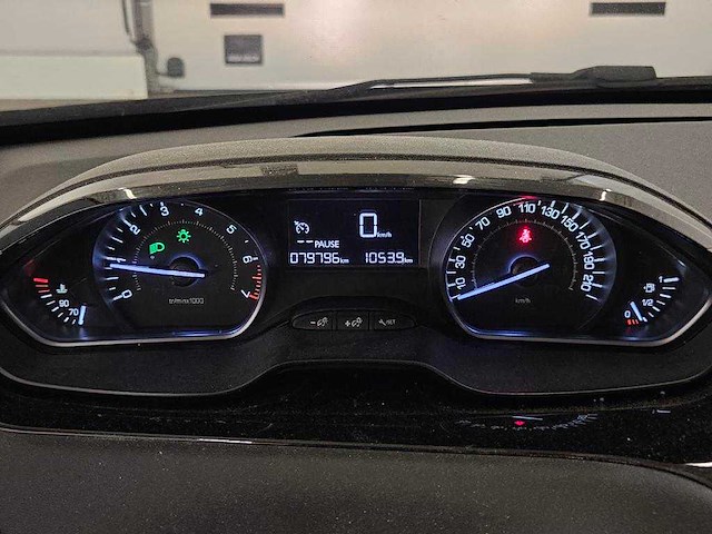 Peugeot 208 1.2 puretech urban soul; jf-701-g - afbeelding 2 van  9