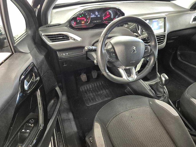 Peugeot 208 1.2 vti active, p-834-bb - afbeelding 13 van  14