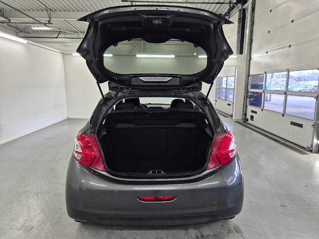 Peugeot 208 1.2 vti active, p-834-bb - afbeelding 11 van  14