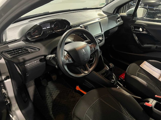 Peugeot 208 1.2 vti allure, jv-227-n - afbeelding 19 van  19