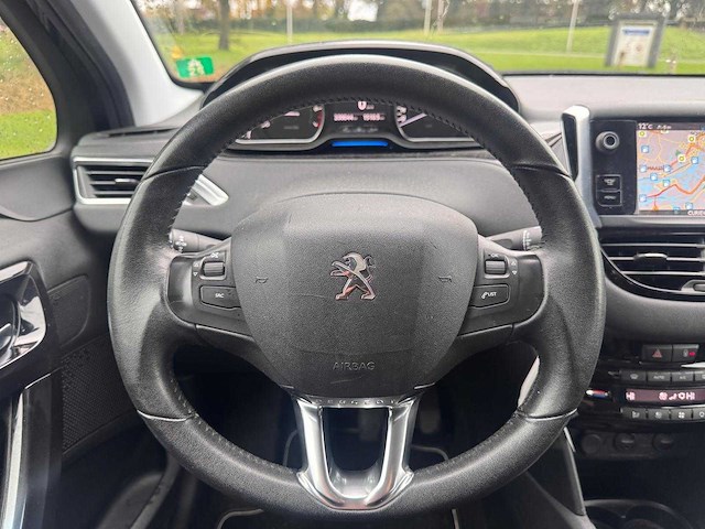 Peugeot 208 1.2 vti blue lease , 5-kjs-46 - afbeelding 13 van  16
