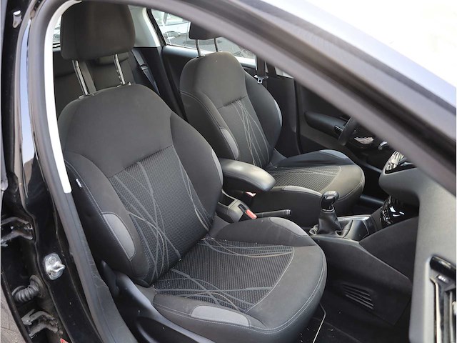 Peugeot 208 1.2 vti envy 2013, 99-zpt-8 - afbeelding 15 van  33
