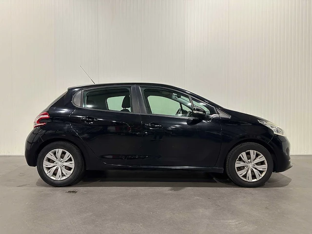 Peugeot 208 1.2 vti envy 3-tfd-70 - afbeelding 16 van  19