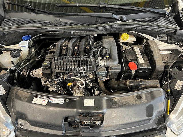 Peugeot 208 1.2 vti envy, 4-kfr-16 - afbeelding 4 van  13