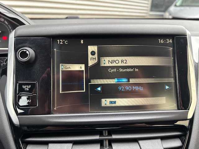 Peugeot 208 1.2 vti envy, 44-zpf-1 - afbeelding 14 van  25