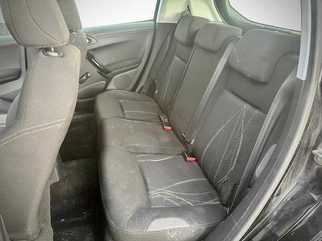 Peugeot 208 1.2 vti envy , 7-kzk-64 - afbeelding 2 van  14