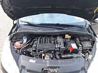 Peugeot 208 1.2 vti oxygo ; 9-thg-01 - afbeelding 5 van  14
