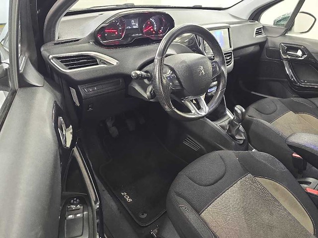 Peugeot 208 1.2 vti oxygo ; 9-thg-01 - afbeelding 10 van  14