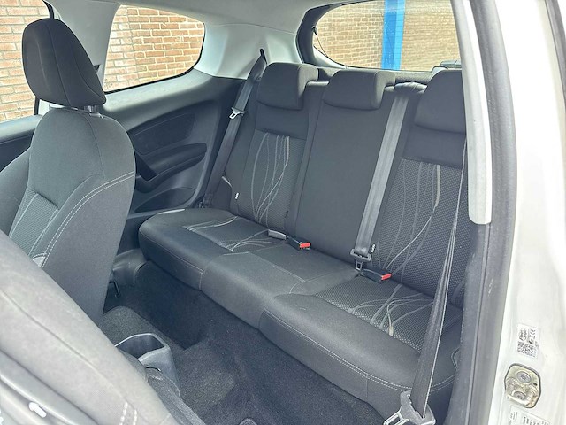 Peugeot 208 1.2 vti sport - 2012 | 20-xvh-7 - afbeelding 16 van  26