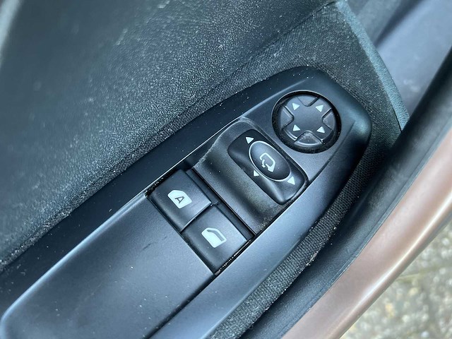 Peugeot 208 1.2 vti urban soul | 9-kkg-27 - afbeelding 22 van  25