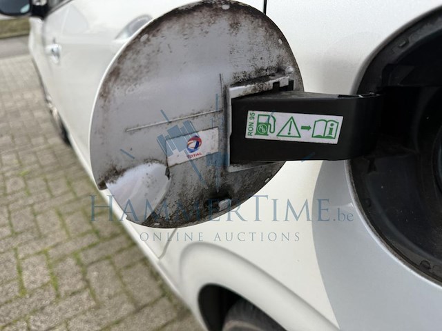 Peugeot 208 1.2i puretech active, 2017 - afbeelding 15 van  29