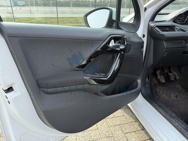 Peugeot 208 1.2i puretech active, 2017 - afbeelding 27 van  29