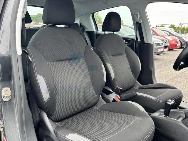 Peugeot 208 1.2i puretech active s&s etg 82 at, 2015 - afbeelding 22 van  37