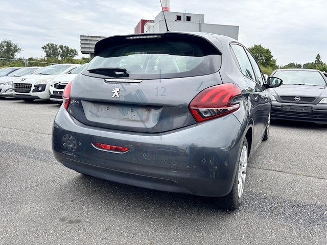 Peugeot 208 1.2i puretech active s&s etg 82 at, 2015 - afbeelding 33 van  37