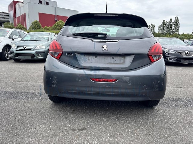 Peugeot 208 1.2i puretech active s&s etg 82 at, 2015 - afbeelding 34 van  37