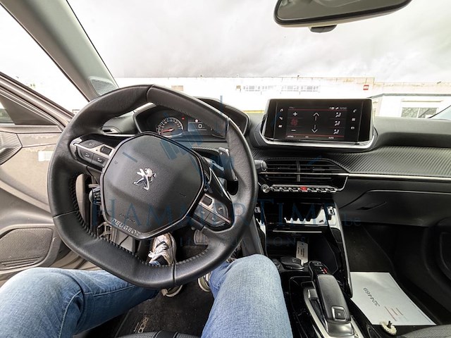 Peugeot 208 1.2i puretech allure (eu6.3) 101 at,2021 - afbeelding 8 van  38