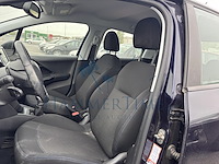 Peugeot 208 1.2i puretech signature s&s (eu6.2), 2019 - afbeelding 2 van  33