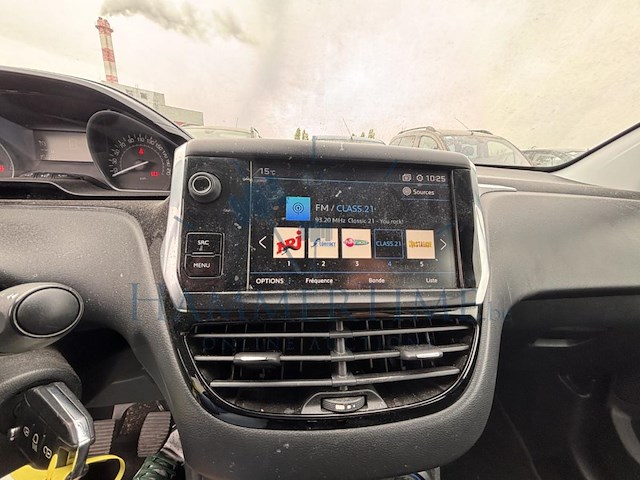 Peugeot 208 1.2i puretech signature s&s (eu6.2), 2019 - afbeelding 6 van  33