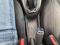 Peugeot 208 1.2i puretech signature s&s (eu6.2), 2019 - afbeelding 9 van  33