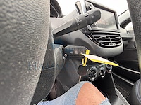 Peugeot 208 1.2i puretech signature s&s (eu6.2), 2019 - afbeelding 11 van  33