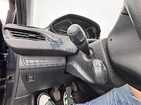 Peugeot 208 1.2i puretech signature s&s (eu6.2), 2019 - afbeelding 13 van  33