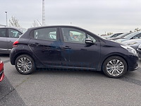 Peugeot 208 1.2i puretech signature s&s (eu6.2), 2019 - afbeelding 28 van  33