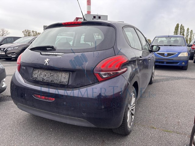 Peugeot 208 1.2i puretech signature s&s (eu6.2), 2019 - afbeelding 29 van  33