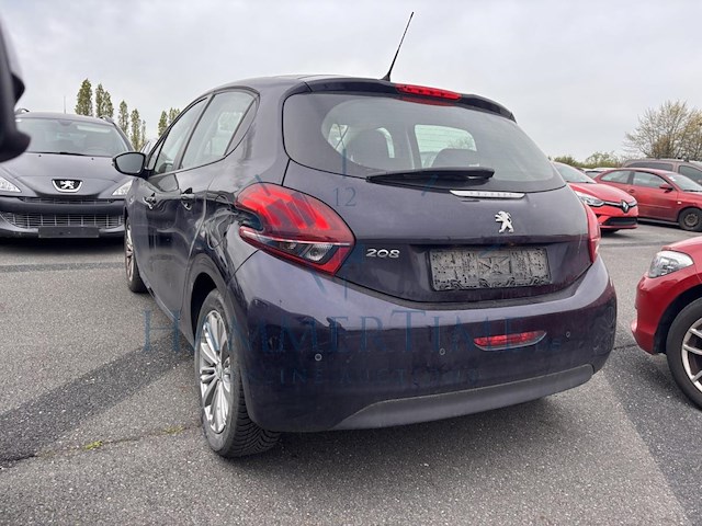 Peugeot 208 1.2i puretech signature s&s (eu6.2), 2019 - afbeelding 31 van  33