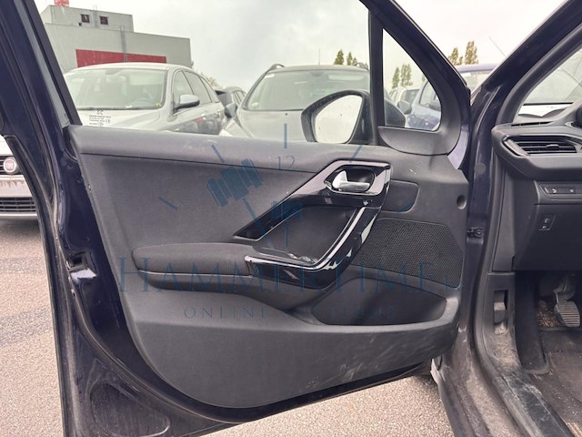 Peugeot 208 1.2i puretech signature s&s (eu6.2), 2019 - afbeelding 33 van  33