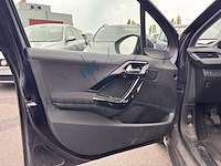 Peugeot 208 1.2i puretech signature s&s (eu6.2), 2019 - afbeelding 33 van  33
