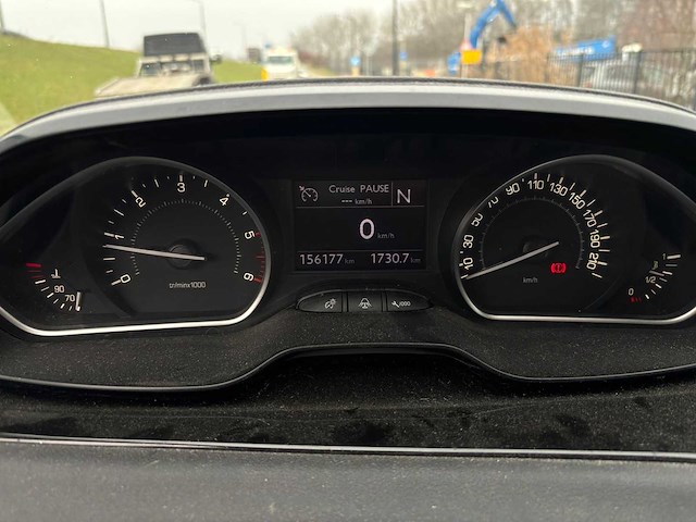 Peugeot 208 1.4 e-hdi active 2013 | 3-sjg-05 - afbeelding 6 van  11
