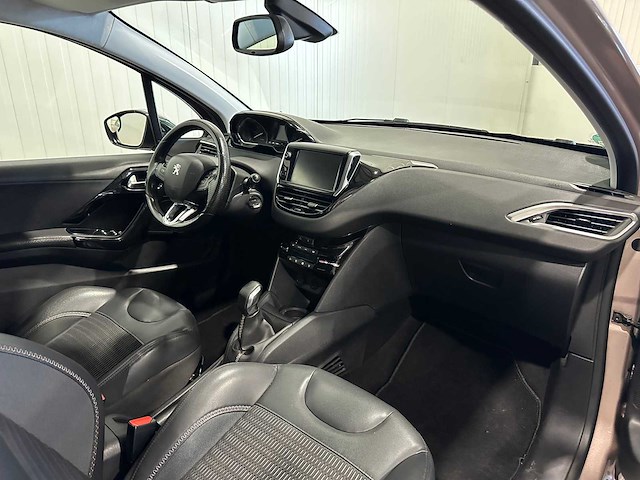 Peugeot 208 1.4 vti access j-714-xd - afbeelding 18 van  21