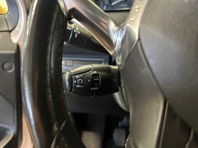 Peugeot 208 1.4 vti access j-714-xd - afbeelding 16 van  21