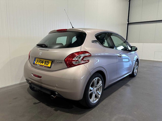 Peugeot 208 1.4 vti access j-714-xd - afbeelding 20 van  21