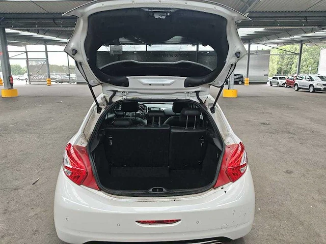 Peugeot 208 1.6 thp gti * gk-657-d - afbeelding 8 van  17