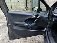 Peugeot 208 1.6 vti allure 120pk 2012 (origineel-nl), 80-xnl-3 - afbeelding 29 van  41