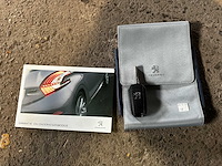 Peugeot 208 1.6 vti allure 120pk 2012 (origineel-nl), 80-xnl-3 - afbeelding 39 van  41